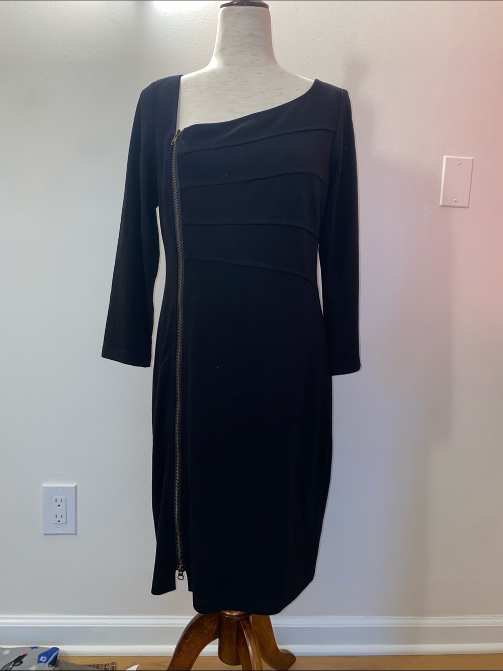 Muse Black Asymmetrical Zip-Front Women's Dress size 12